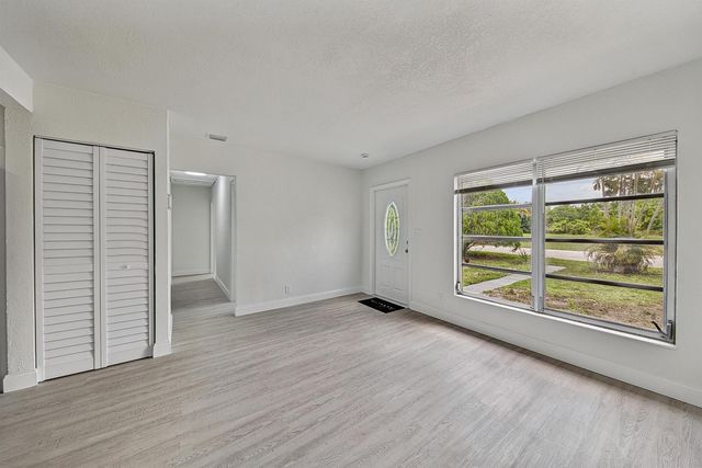 317 SW 19TH Street, Fort Lauderdale, FL 33315