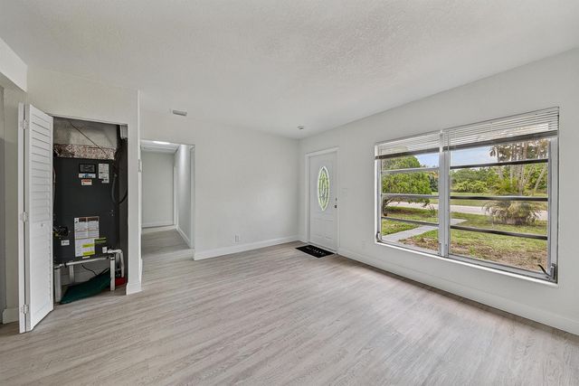 317 SW 19TH Street, Fort Lauderdale, FL 33315