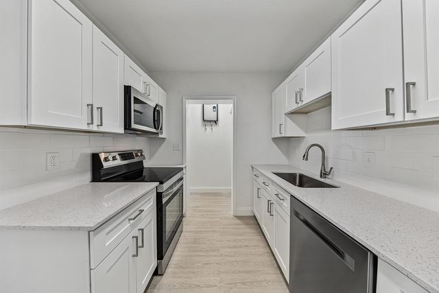 317 SW 19TH Street, Fort Lauderdale, FL 33315