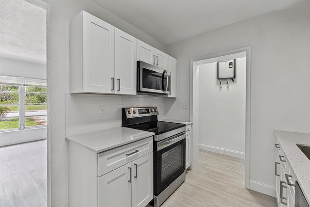 317 SW 19TH Street, Fort Lauderdale, FL 33315