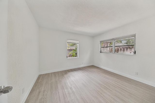317 SW 19TH Street, Fort Lauderdale, FL 33315