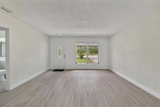 317 SW 19TH Street, Fort Lauderdale, FL 33315