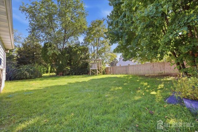 4 main Street, East Brunswick, NJ 08816