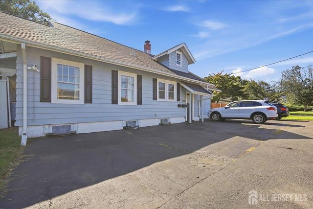 4 main Street, East Brunswick, NJ 08816
