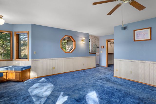 701 Shadow Hills Drive, Grants Pass, OR 97526