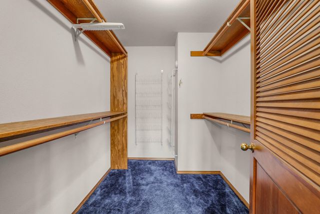 701 Shadow Hills Drive, Grants Pass, OR 97526
