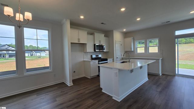 211 Bellflower Lane, Anderson, SC 29625