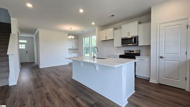 211 Bellflower Lane, Anderson, SC 29625