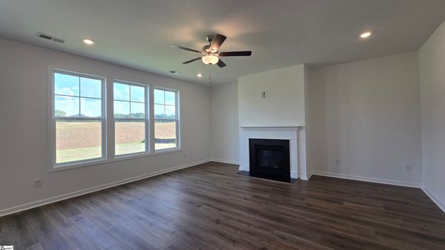 211 Bellflower Lane, Anderson, SC 29625