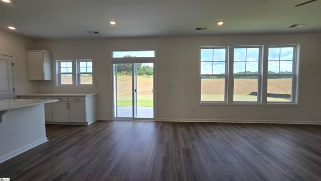 211 Bellflower Lane, Anderson, SC 29625