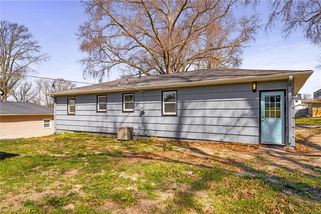 8509 Troup Avenue, Kansas City, KS 66112