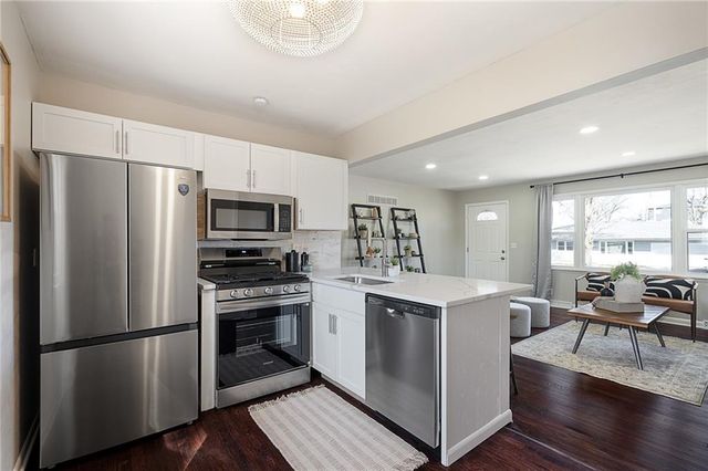 8509 Troup Avenue, Kansas City, KS 66112