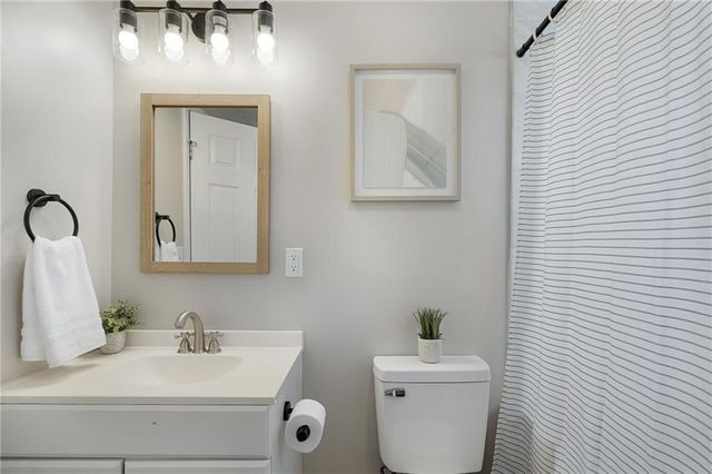 8509 Troup Avenue, Kansas City, KS 66112