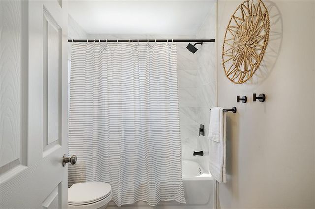 8509 Troup Avenue, Kansas City, KS 66112