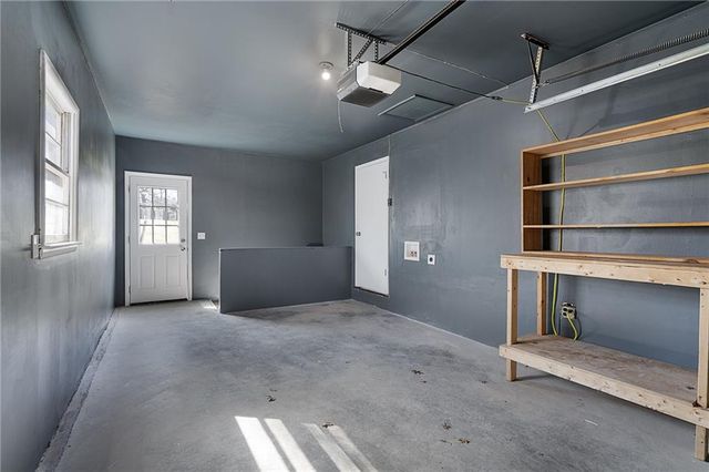 8509 Troup Avenue, Kansas City, KS 66112