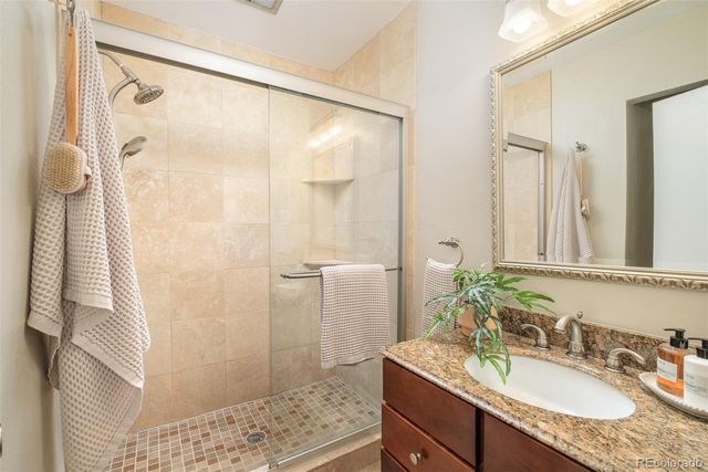 2432 S Kearney Street, Denver, CO 80222