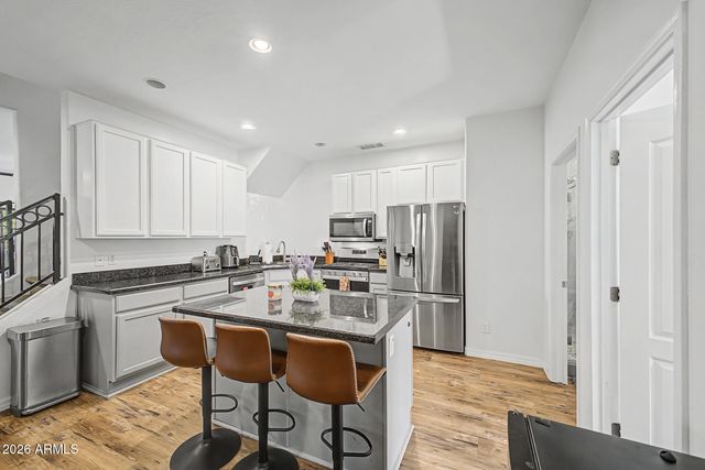 3422 E AVALON Drive, Phoenix, AZ 85018