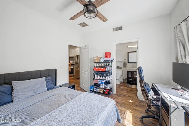 3422 E AVALON Drive, Phoenix, AZ 85018