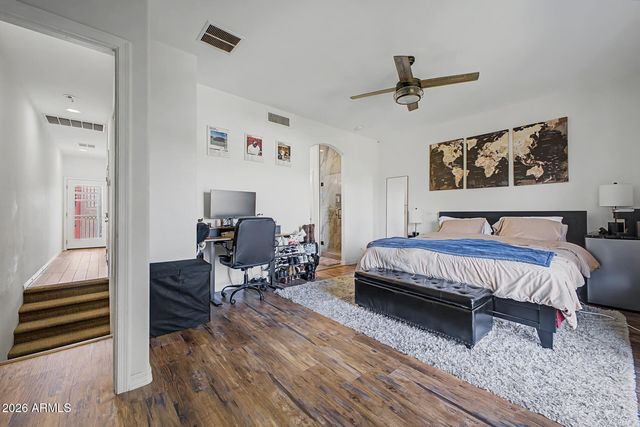 3422 E AVALON Drive, Phoenix, AZ 85018