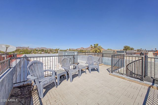 3422 E AVALON Drive, Phoenix, AZ 85018