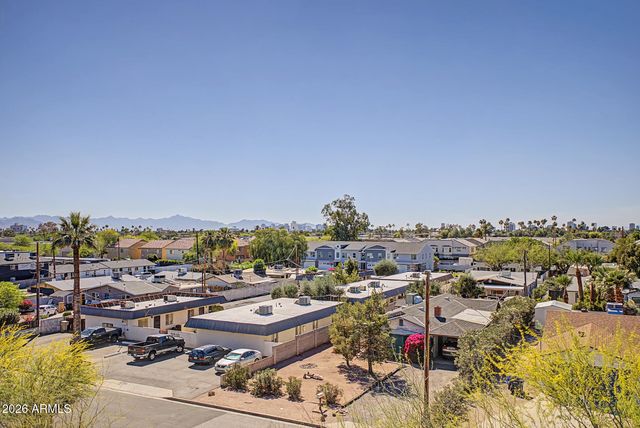 3422 E AVALON Drive, Phoenix, AZ 85018