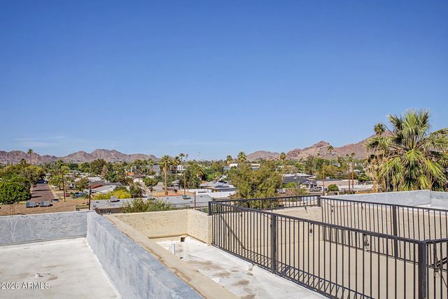 3422 E AVALON Drive, Phoenix, AZ 85018