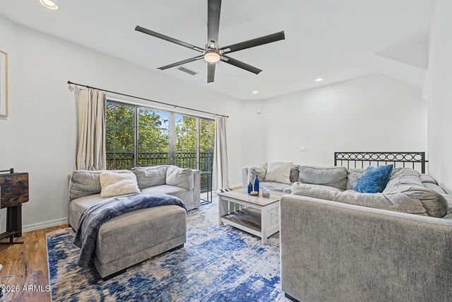 3422 E AVALON Drive, Phoenix, AZ 85018