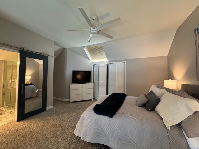 1300 Winding Ridge Lane D8, Valparaiso, IN 46383