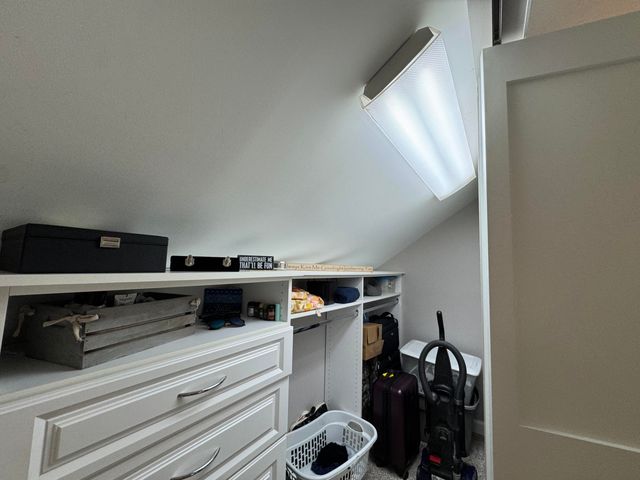 1300 Winding Ridge Lane D8, Valparaiso, IN 46383