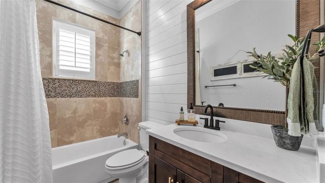 7089 HIGHLANDS CREEK AVENUE, Lakeland, FL 33813