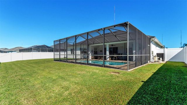 7089 HIGHLANDS CREEK AVENUE, Lakeland, FL 33813