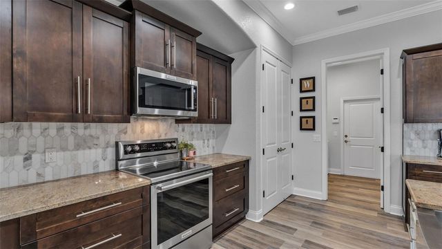 7089 HIGHLANDS CREEK AVENUE, Lakeland, FL 33813