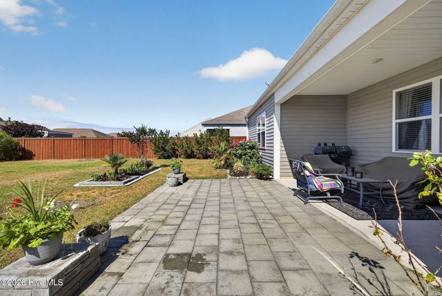 483 St Kitts Way, Winnabow, NC 28479