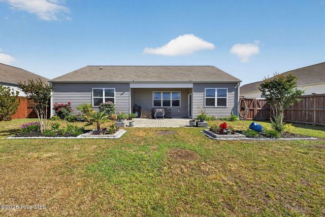 483 St Kitts Way, Winnabow, NC 28479