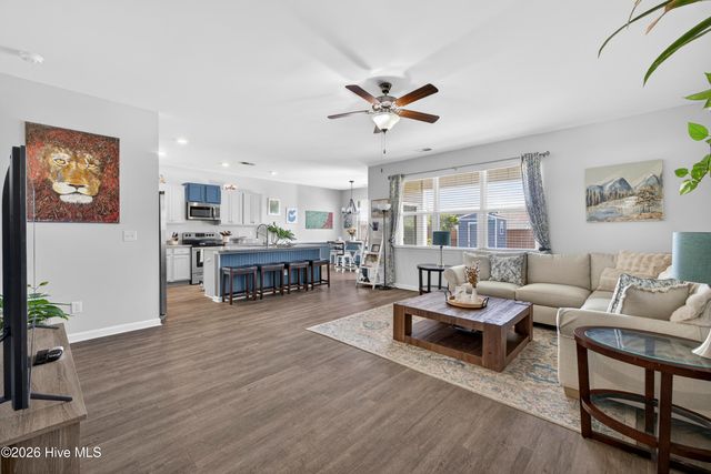 483 St Kitts Way, Winnabow, NC 28479