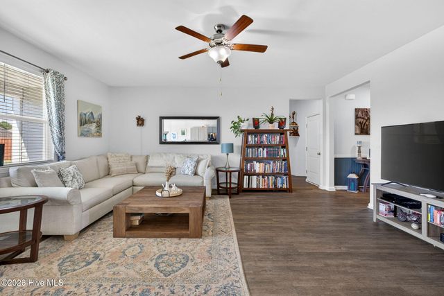483 St Kitts Way, Winnabow, NC 28479