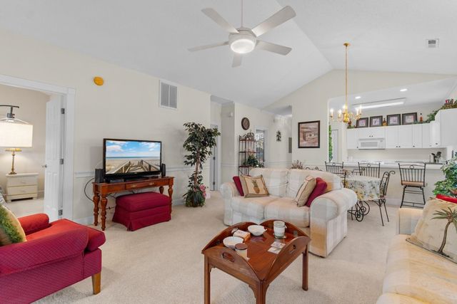 4191 Hibiscus Dr Apt 301, Little River, SC 29566