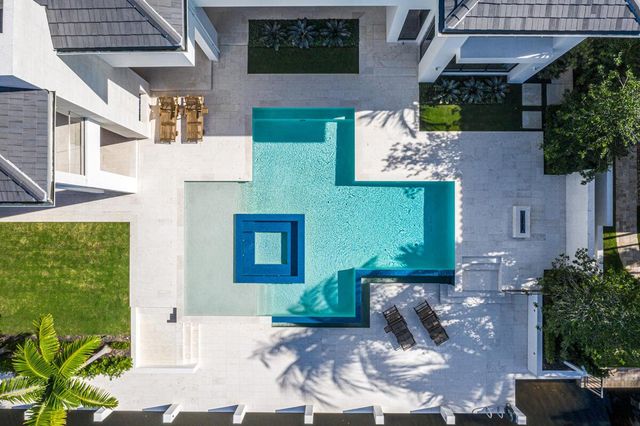 249 W Alexander Palm Road, Boca Raton, FL 33432