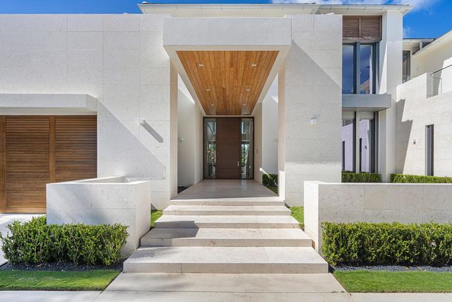 249 W Alexander Palm Road, Boca Raton, FL 33432