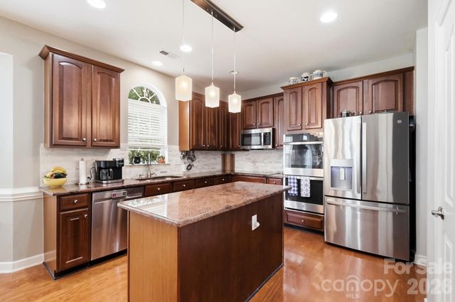 1111 Applegate Parkway, Waxhaw, NC 28173