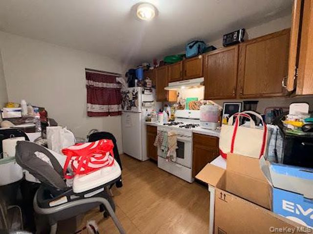 20 Lawn Avenue, New Rochelle, NY 10801