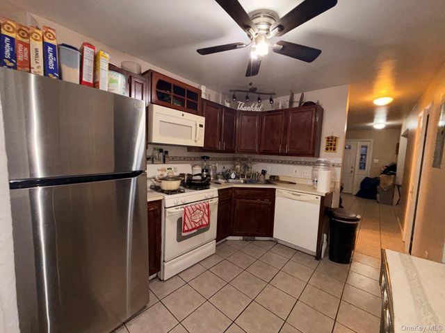 20 Lawn Avenue, New Rochelle, NY 10801