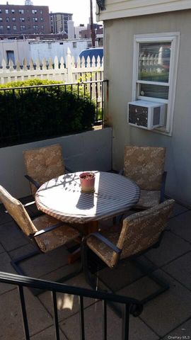 20 Lawn Avenue, New Rochelle, NY 10801