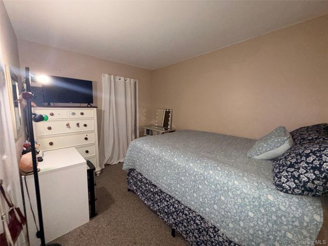 20 Lawn Avenue, New Rochelle, NY 10801