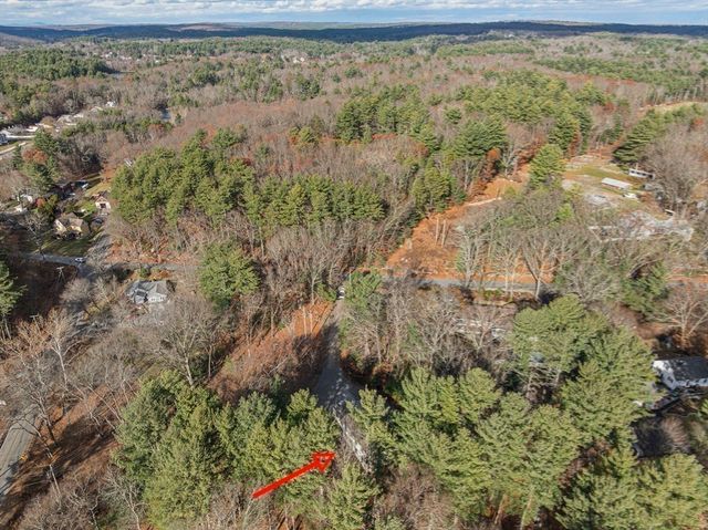 107 Henry St, Uxbridge, MA 01569