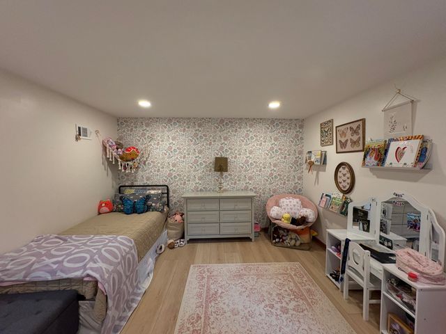 322 Maynard Avenue Sw, City Of Walker, MI 49534
