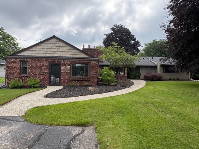 322 Maynard Avenue Sw, City Of Walker, MI 49534