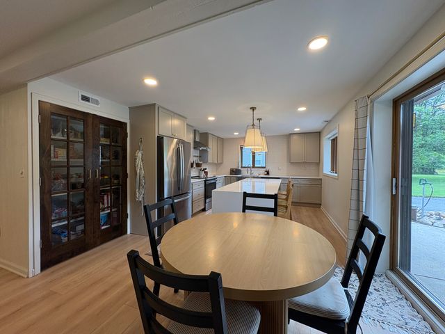 322 Maynard Avenue Sw, City Of Walker, MI 49534
