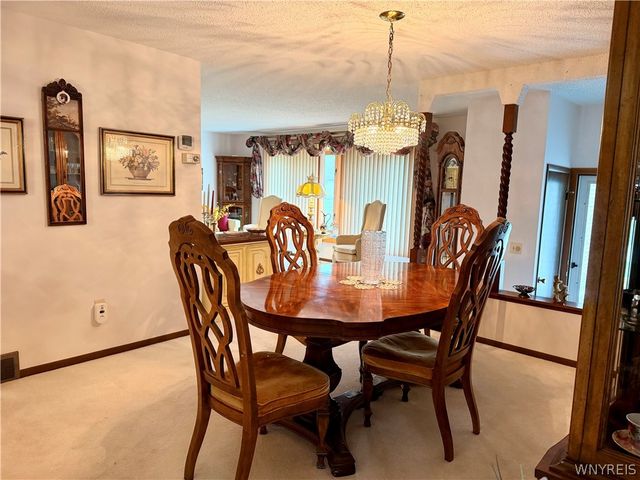 229 Windmill Road, West Seneca, NY 14218