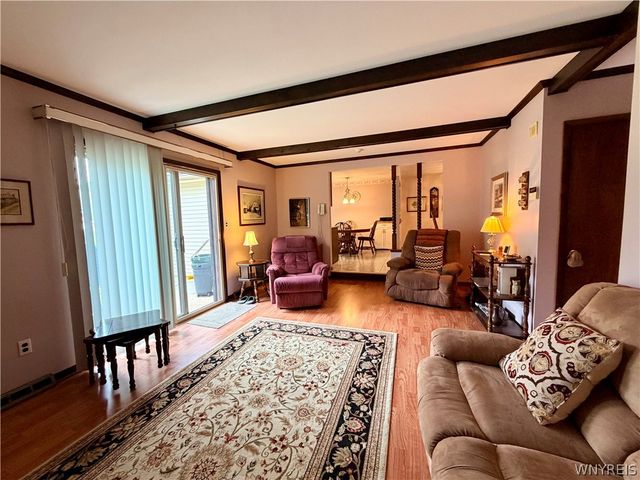 229 Windmill Road, West Seneca, NY 14218